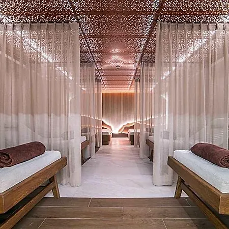 Hotel Astor 3*